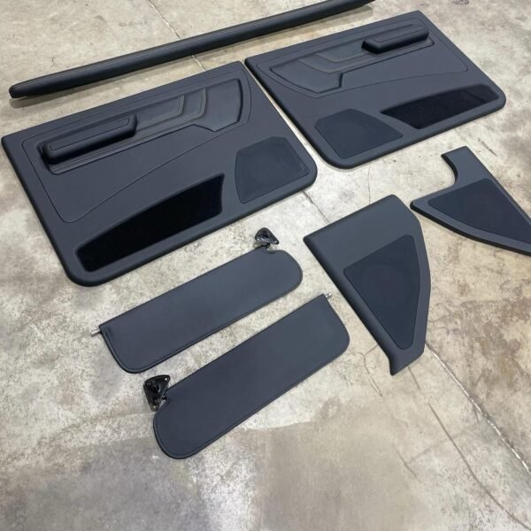 Custom pieces going in a 1972 C10.