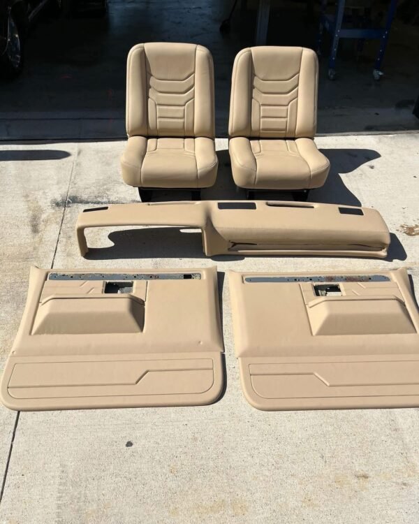 1982 C10 custom set up - Image 2